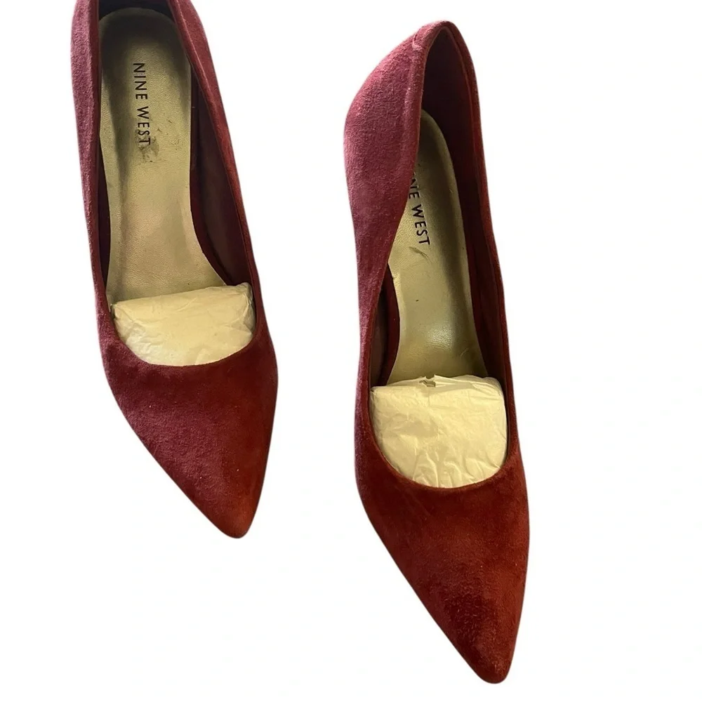 NINE WEST  Women’s Pump Heels FINLAY Brick Red Suede Shoes Size: 10M - Picture 2 of 7